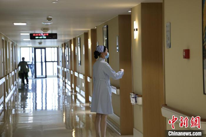 隨著長三角一體化進程不斷加速，滬蘇浙皖三省一市醫(yī)療資源的相互流通、合理分配正在成為常態(tài)?！∩耆?攝